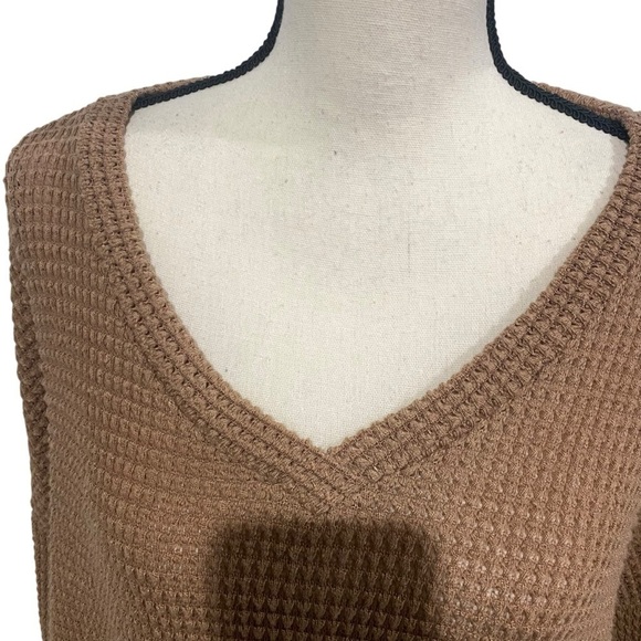 Jodifl Waffle Knit High Low Sweater Caramel Brown Size Medium - Picture 4 of 14